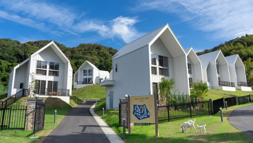 和歌山のヴィラリゾート『かなたのさと』でヤギの赤ちゃん誕生！ペア宿泊券が当たるメェメェ～（命名）募集キャンペーン実施